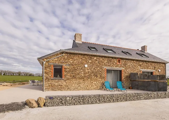 Au Calme Avec Terrasse, Proche Nantes - Fr-1-306-1301 *